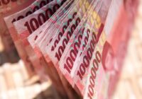 Banyak Orang Karena Uang Menjadi Lupa Diri Dan Egois